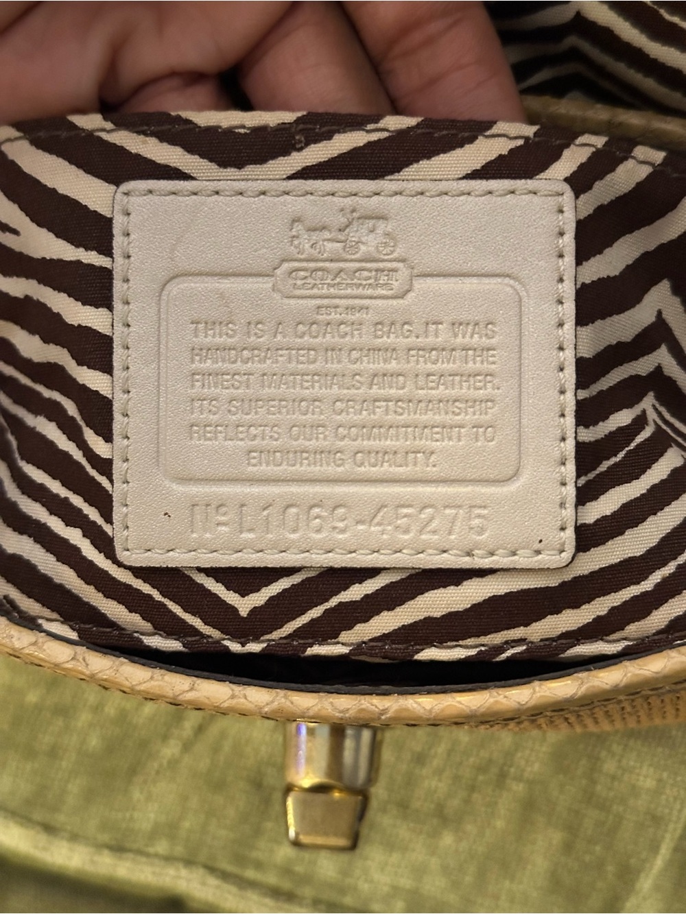 COACH Natalie straw wristlet clutch featuring python-embossed leather trim - Picture 6 of 6